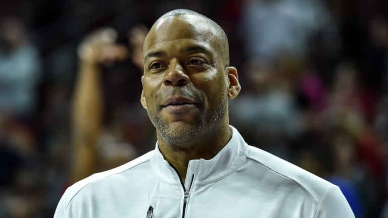 Rooks to join Pac-12 Hall of Honor
